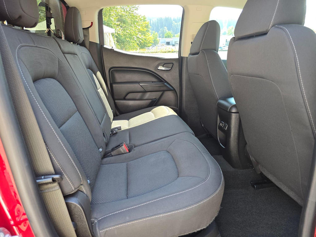 Thumbnail: 2018 Chevrolet Colorado - 26