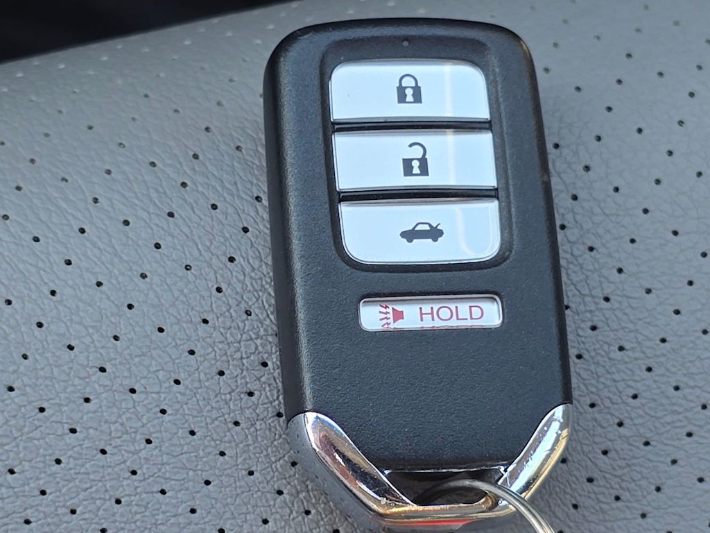 Thumbnail: 2013 Honda Accord - 32