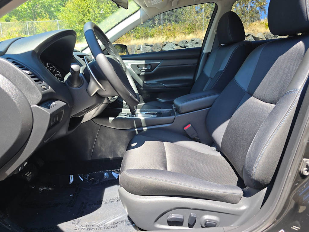 Thumbnail: 2018 Nissan Altima - 11