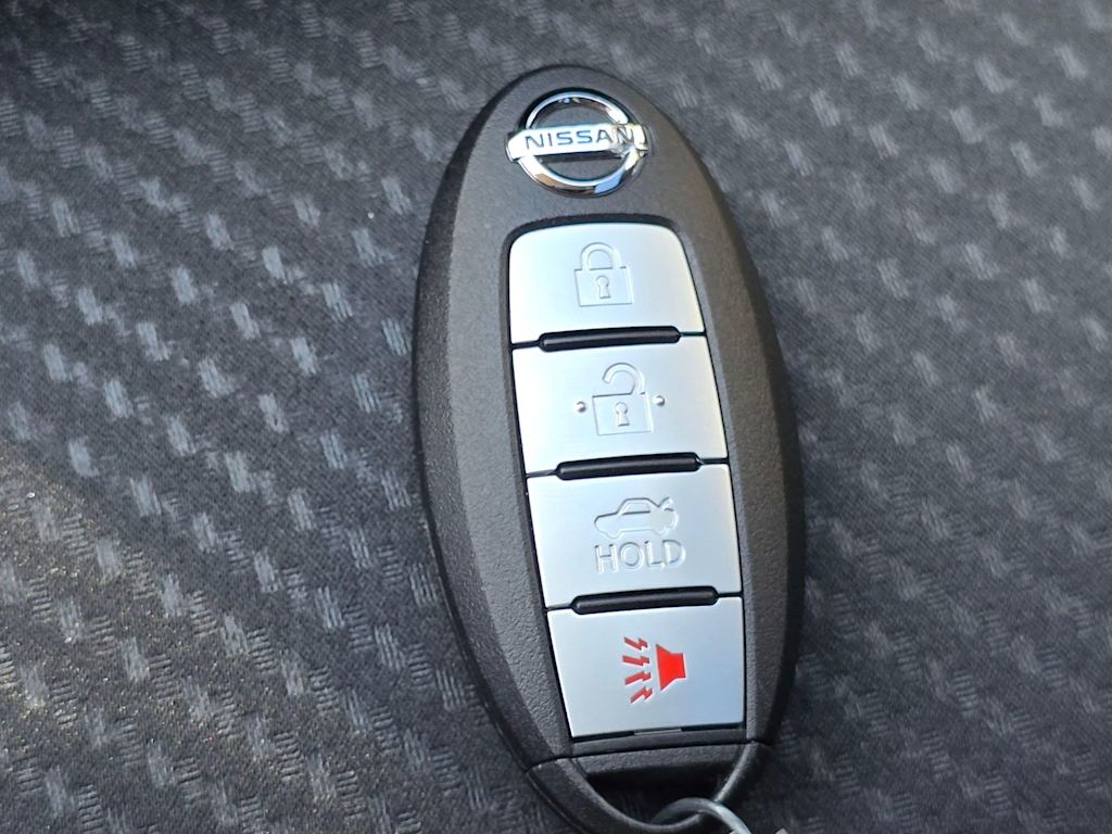 Thumbnail: 2018 Nissan Altima - 20
