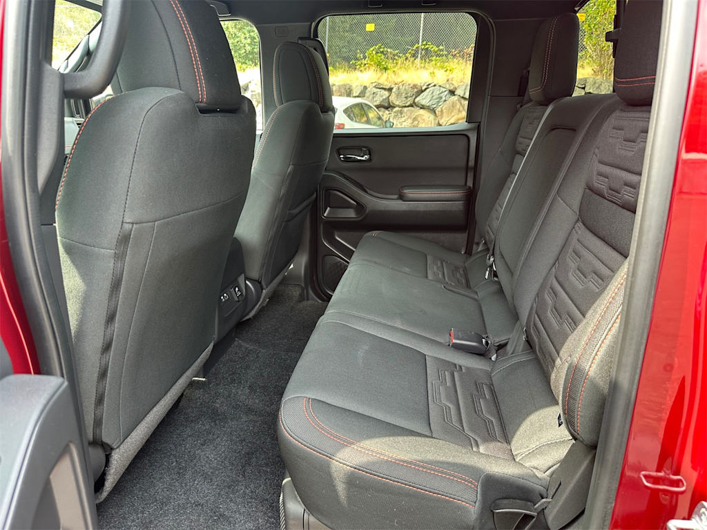 Thumbnail: 2024 Nissan Frontier - 13