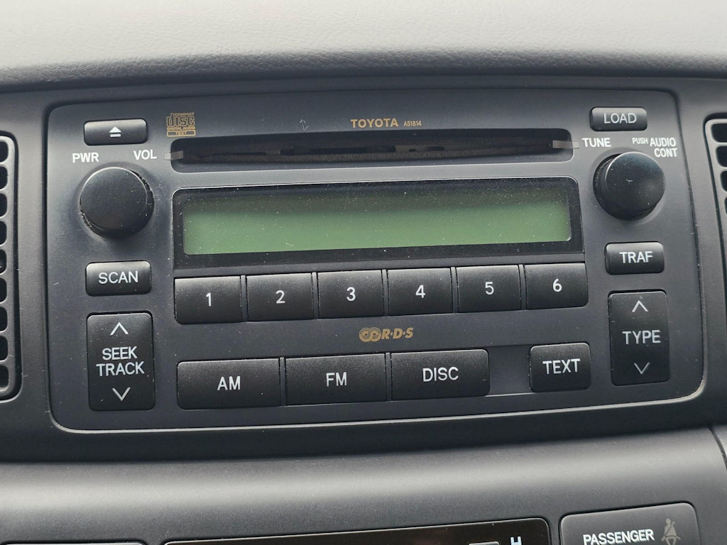 Thumbnail: 2005 Toyota Corolla - 15