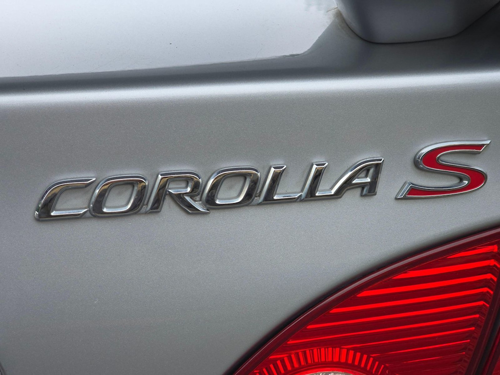 Thumbnail: 2005 Toyota Corolla - 7