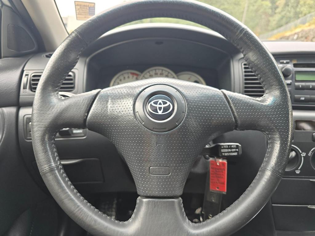 Thumbnail: 2005 Toyota Corolla - 13