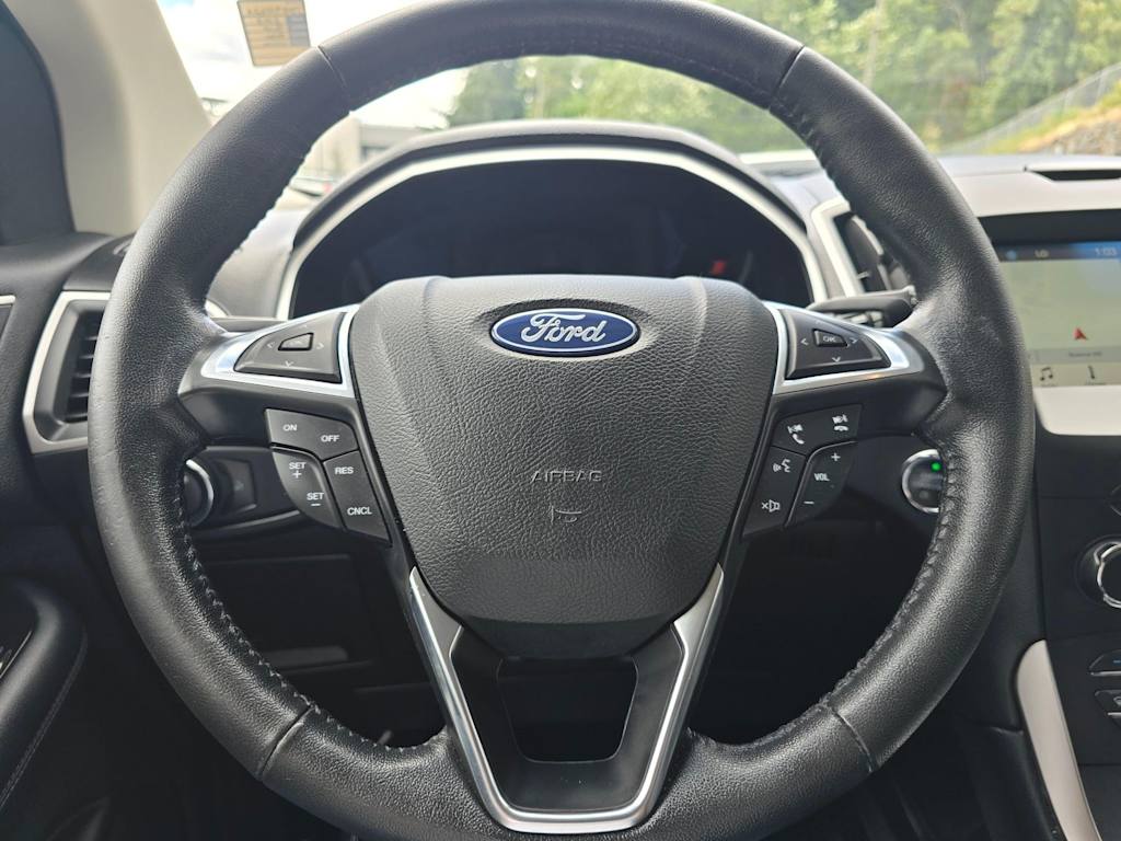 Thumbnail: 2018 Ford Edge - 13