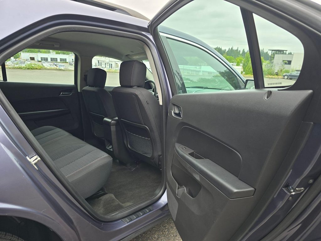 Thumbnail: 2013 Chevrolet Equinox - 27