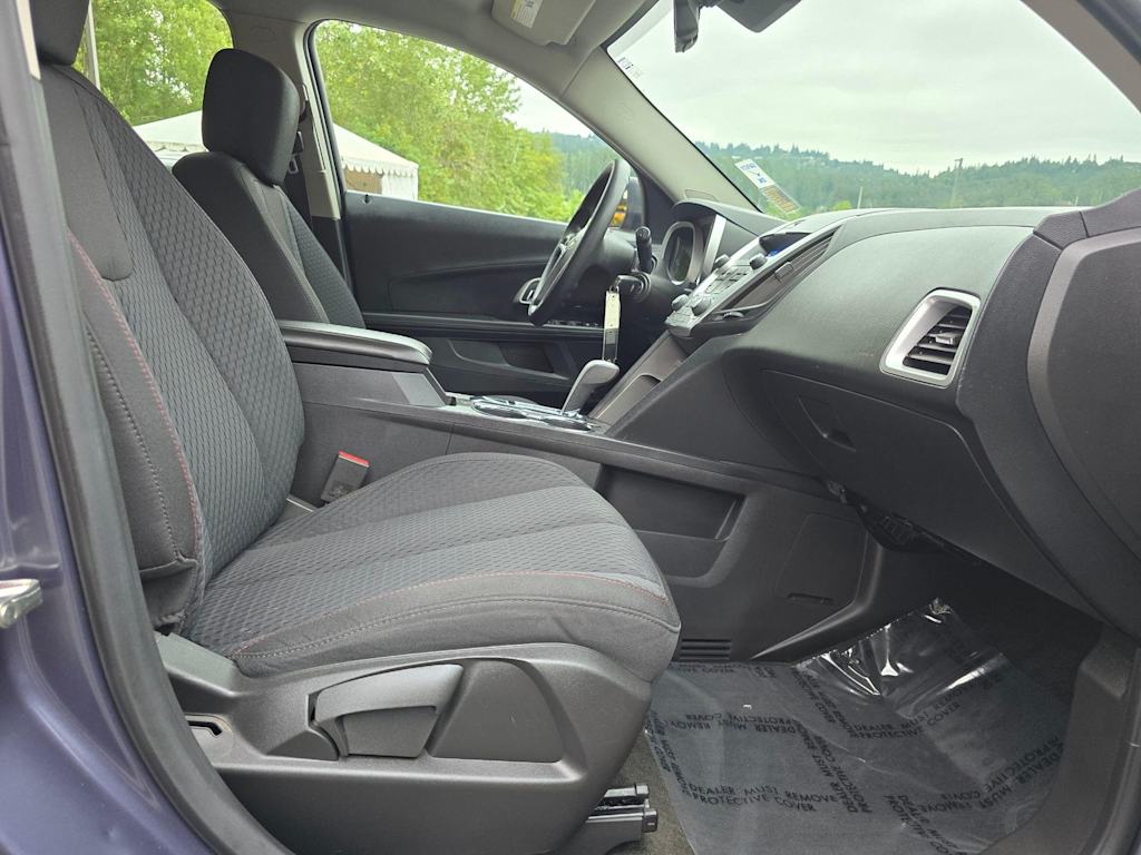 Thumbnail: 2013 Chevrolet Equinox - 11