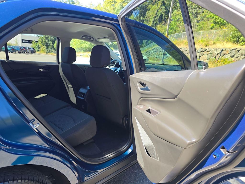 Thumbnail: 2020 Chevrolet Equinox - 30