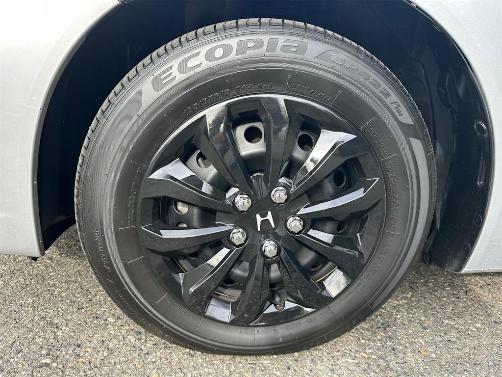 Thumbnail: 2015 Honda Civic - 8