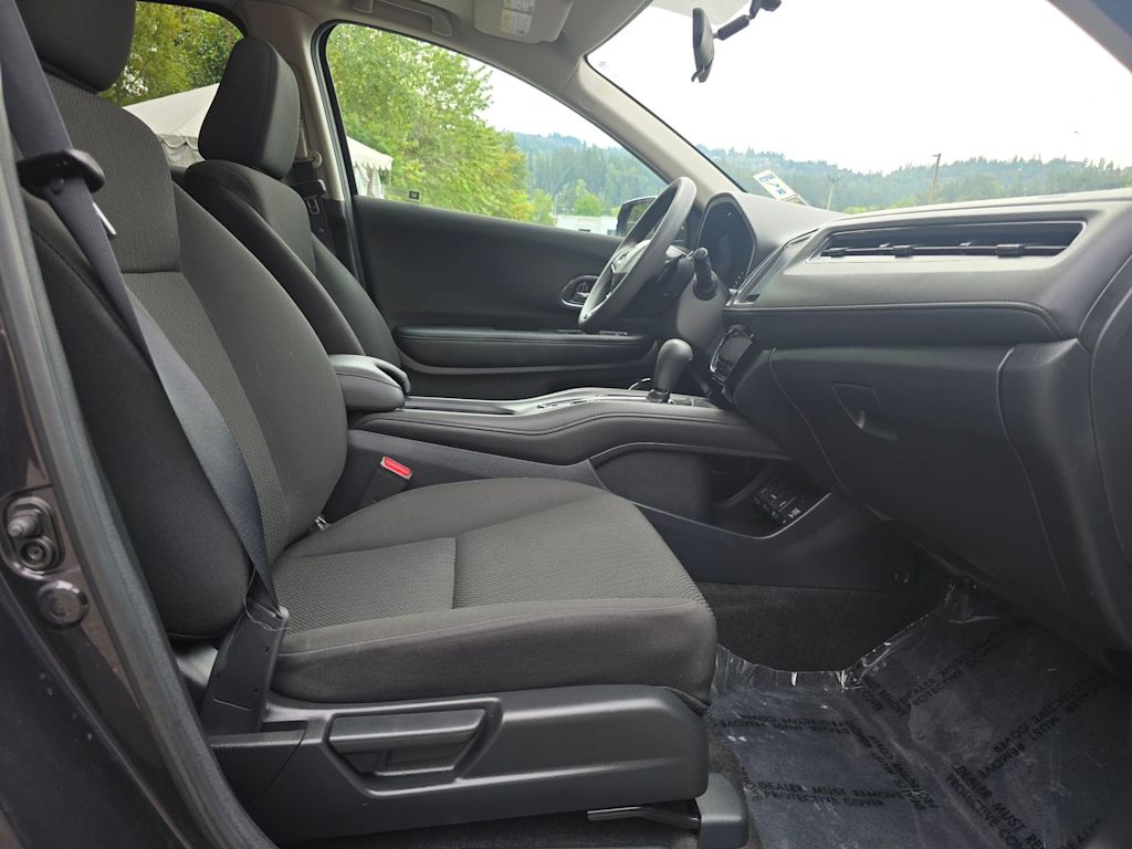 Thumbnail: 2017 Honda HR-V - 12