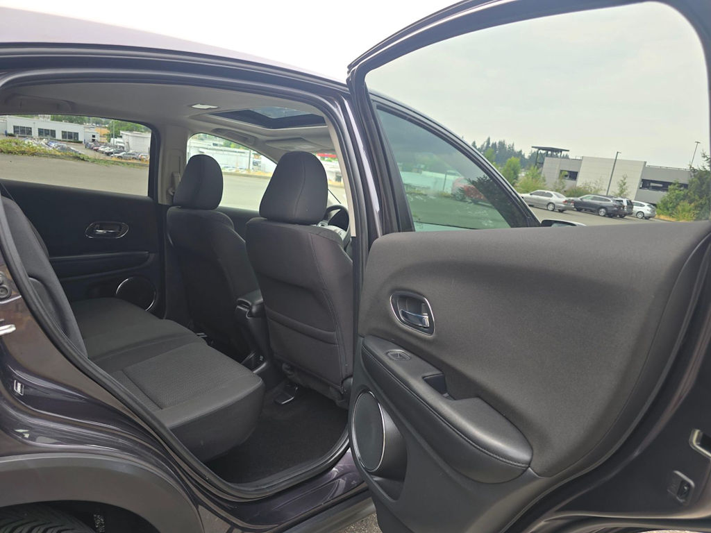 Thumbnail: 2017 Honda HR-V - 28