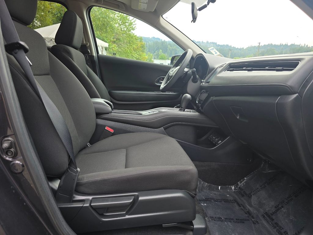 Thumbnail: 2017 Honda HR-V - 12