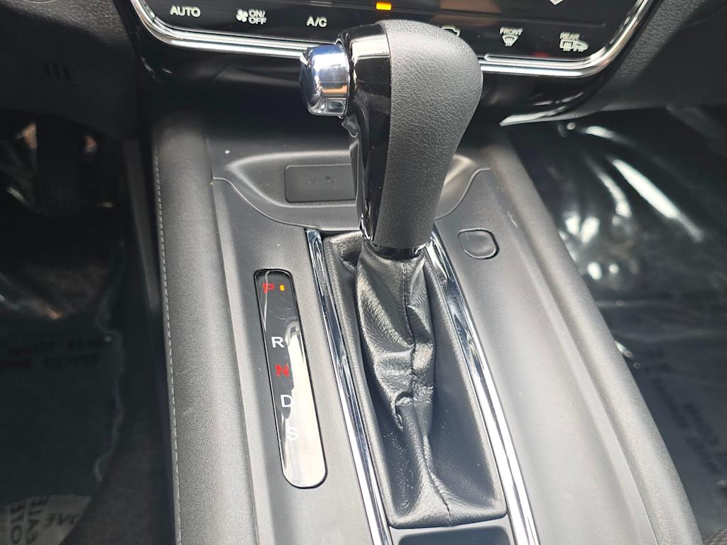 Thumbnail: 2017 Honda HR-V - 16