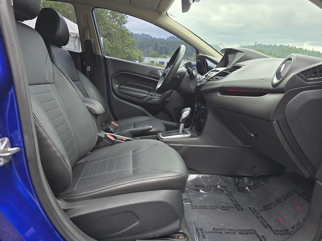 Thumbnail: 2015 Ford Fiesta - 11