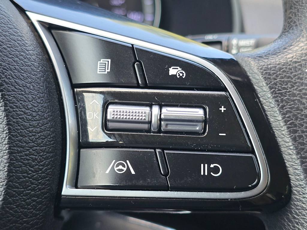 Thumbnail: 2022 Kia Forte - 26