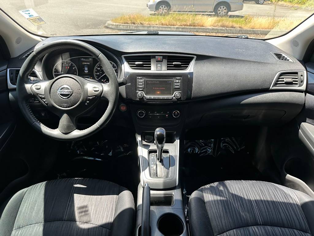 Thumbnail: 2017 Nissan Sentra - 2