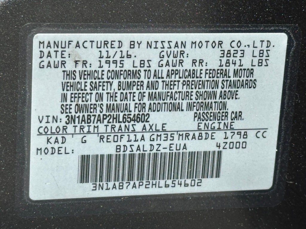 Thumbnail: 2017 Nissan Sentra - 18