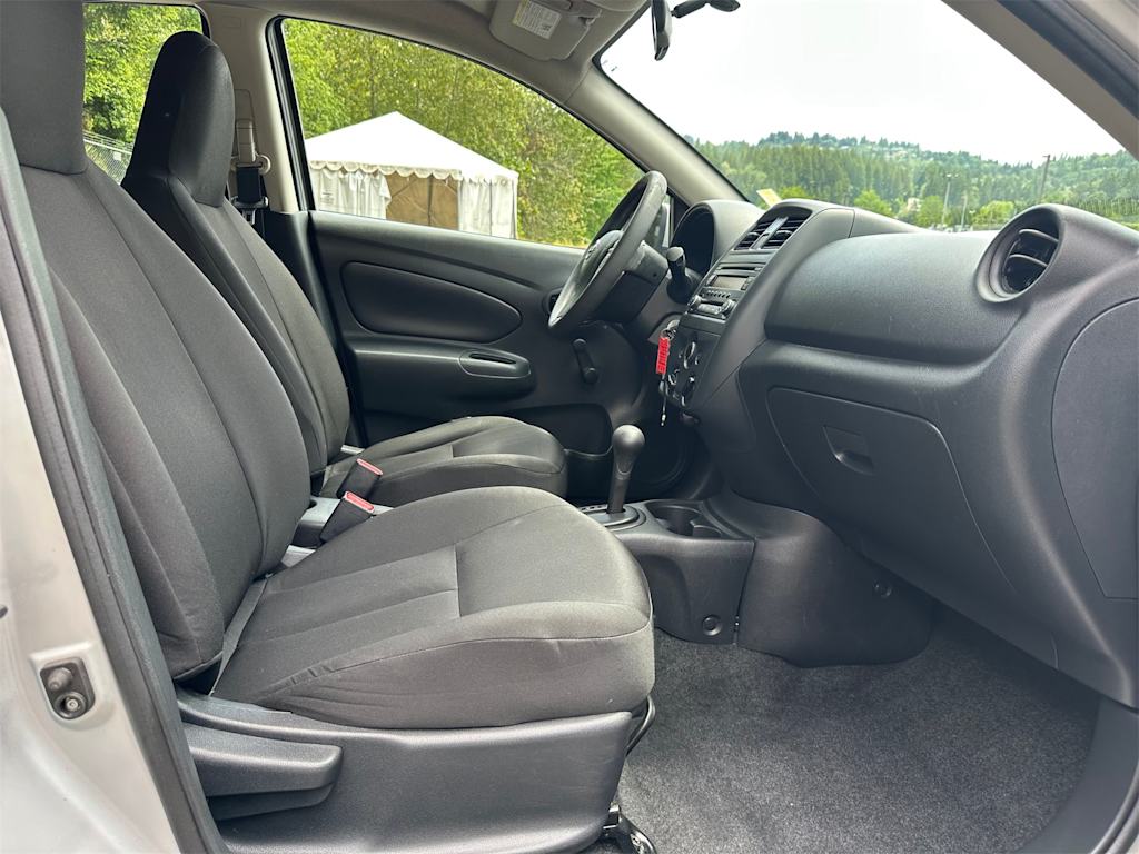 Thumbnail: 2016 Nissan Versa - 12