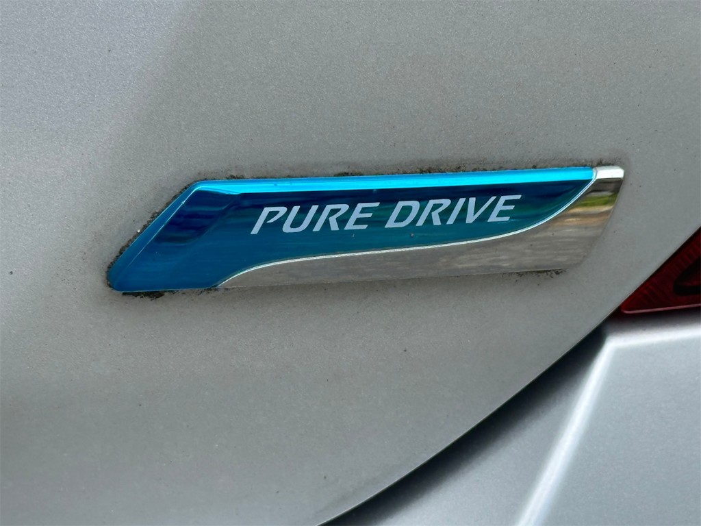 Thumbnail: 2016 Nissan Versa - 7