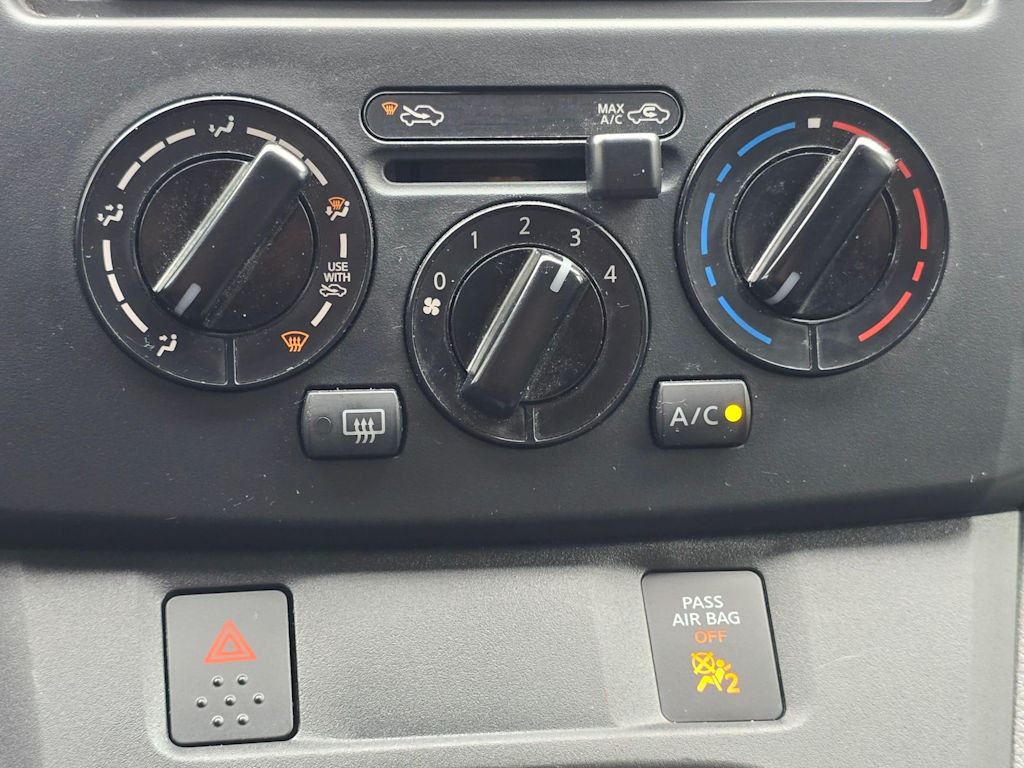 Thumbnail: 2021 Nissan NV200 - 27