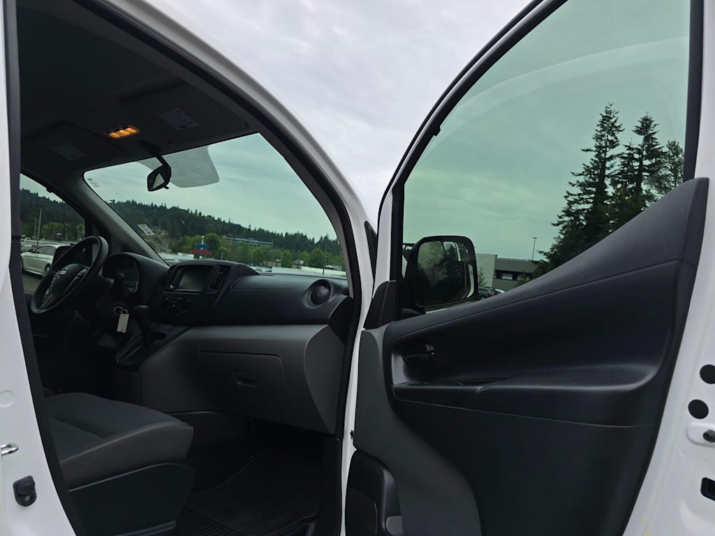 Thumbnail: 2021 Nissan NV200 - 23