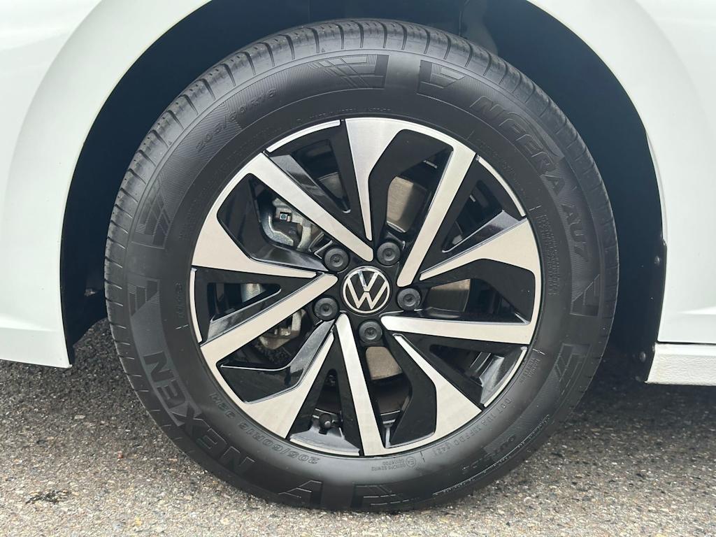 Thumbnail: 2022 Volkswagen Jetta - 8