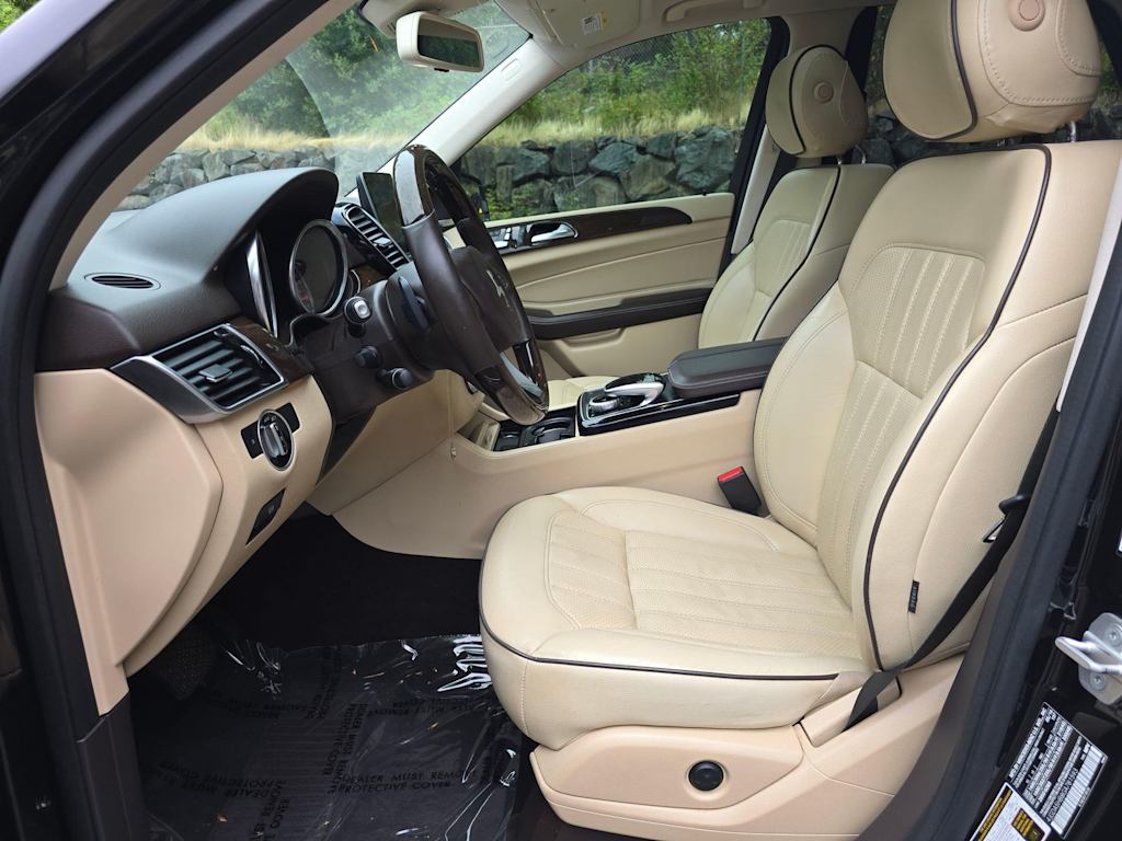 Thumbnail: 2016 Mercedes-Benz GLE - 11