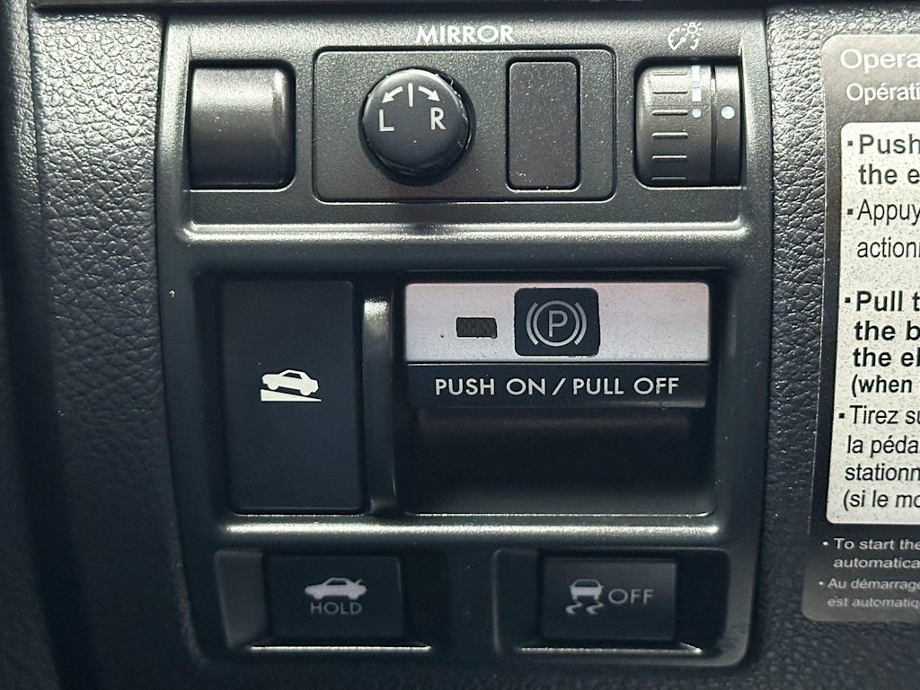Thumbnail: 2010 Subaru Legacy - 25