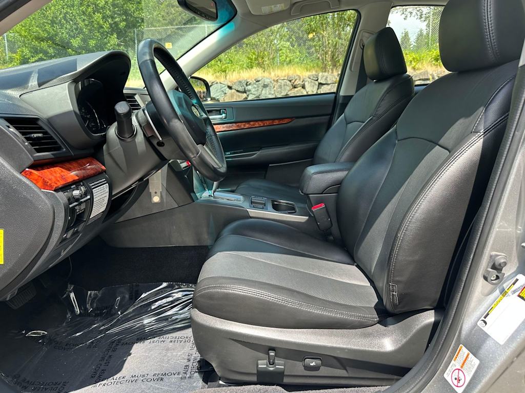 Thumbnail: 2010 Subaru Legacy - 25