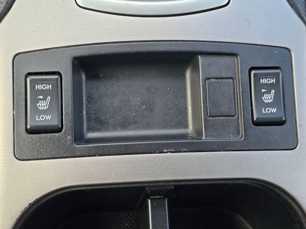 Thumbnail: 2014 Subaru Legacy - 23