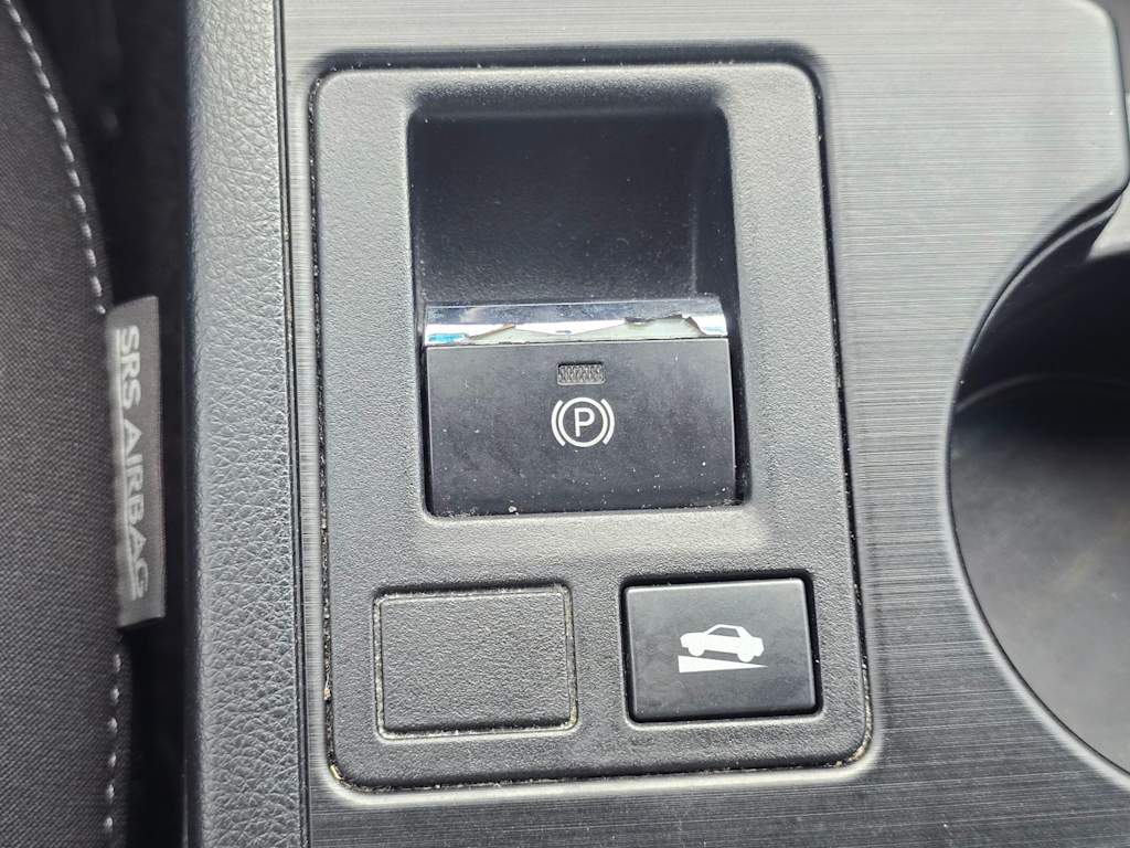 Thumbnail: 2015 Subaru Legacy - 23