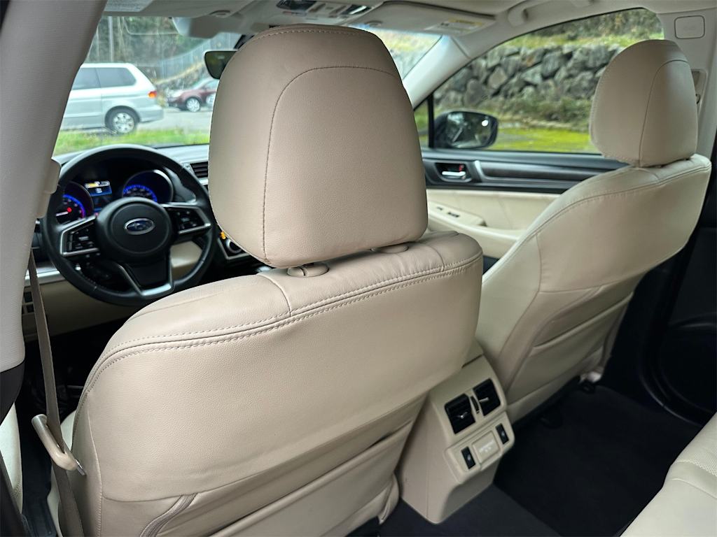 Thumbnail: 2018 Subaru Legacy - 10