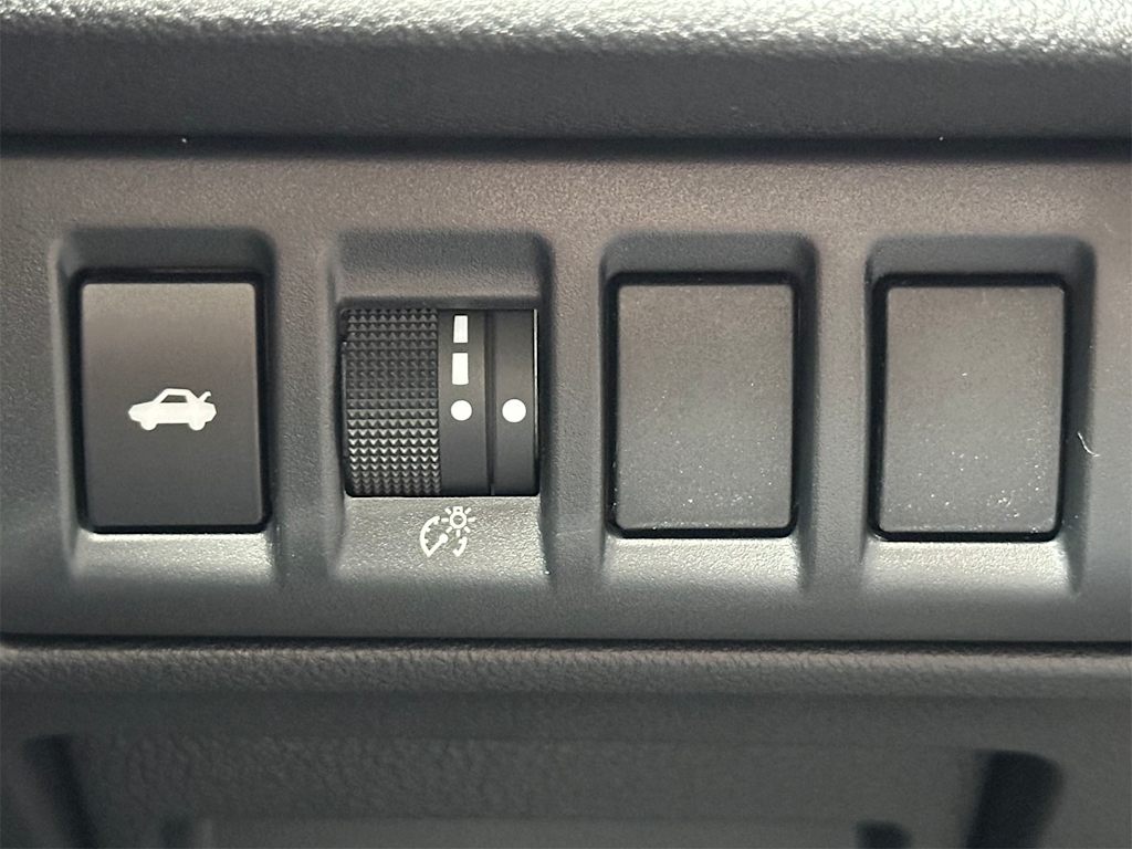 Thumbnail: 2025 Subaru Legacy - 24