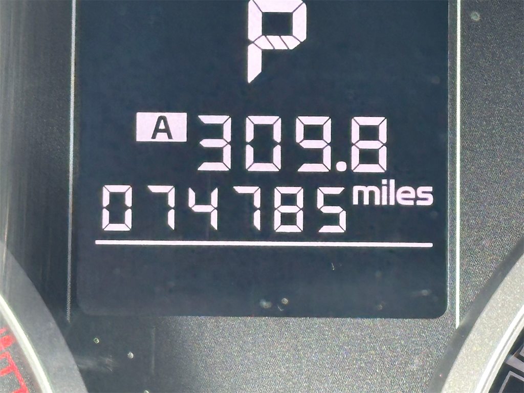 Thumbnail: 2014 Subaru Outback - 25