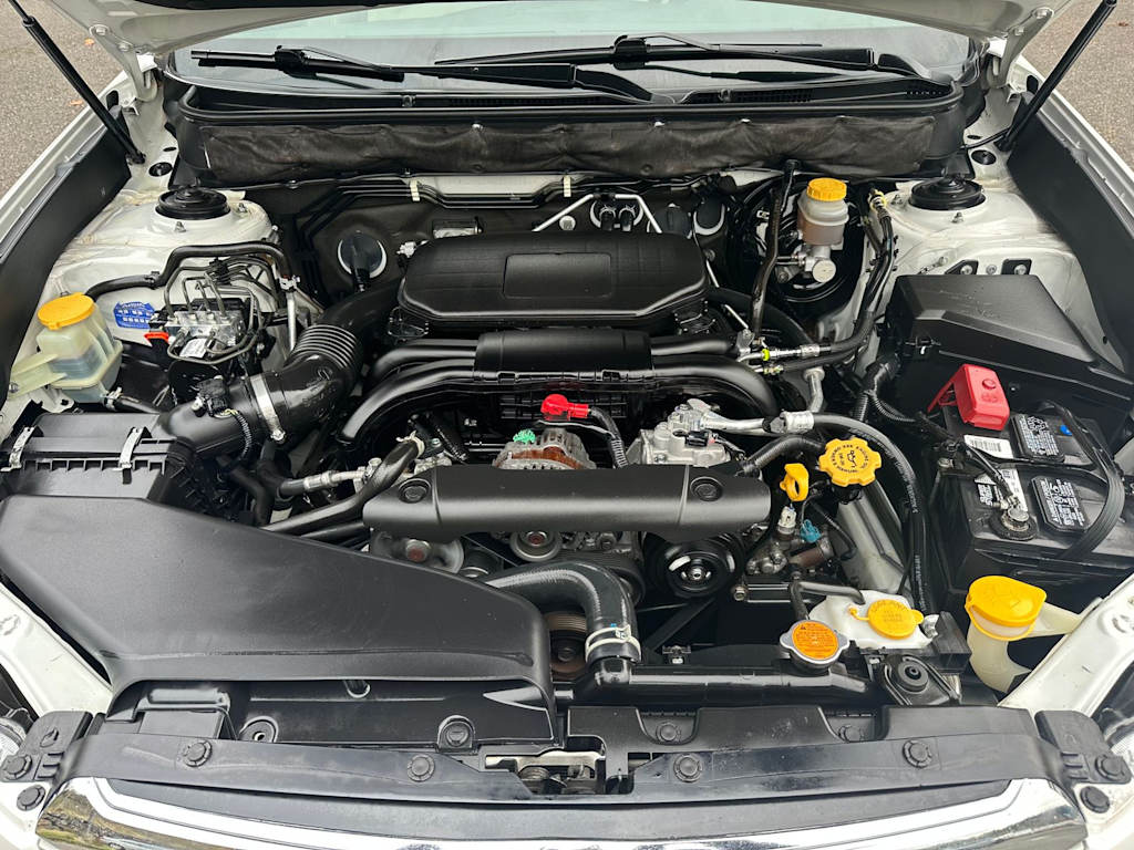 Thumbnail: 2012 Subaru Outback - 9