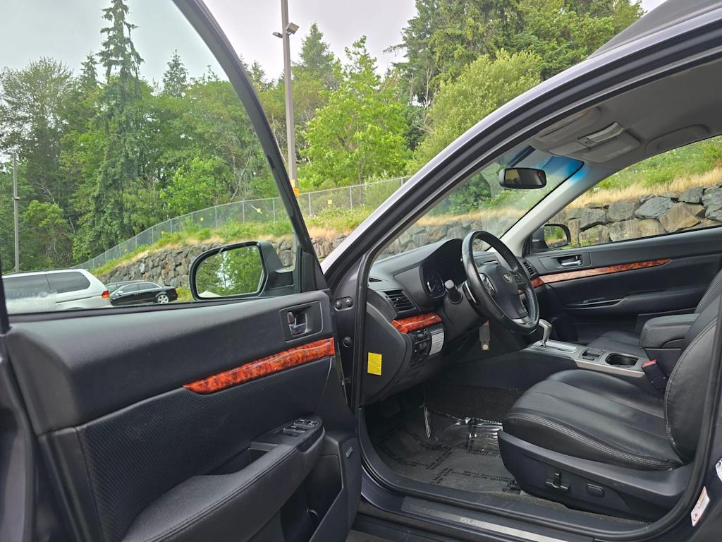 Thumbnail: 2012 Subaru Outback - 24