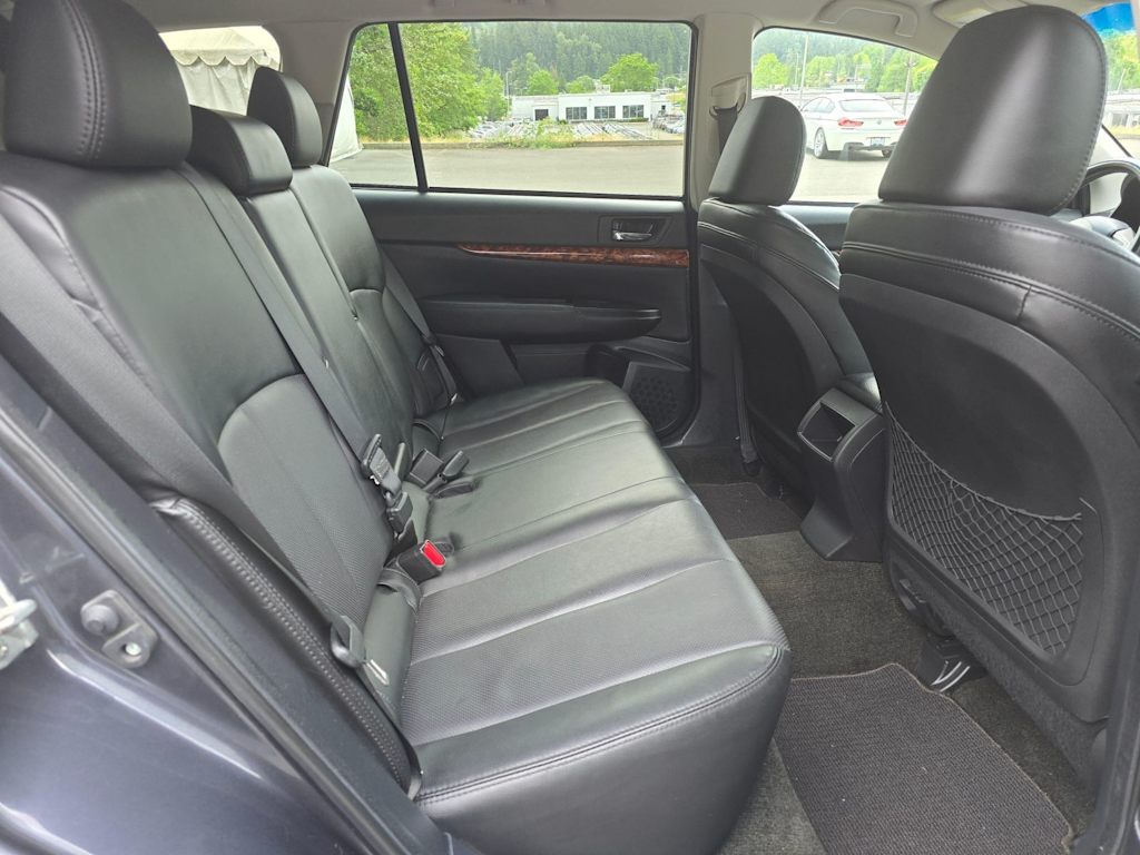 Thumbnail: 2012 Subaru Outback - 21
