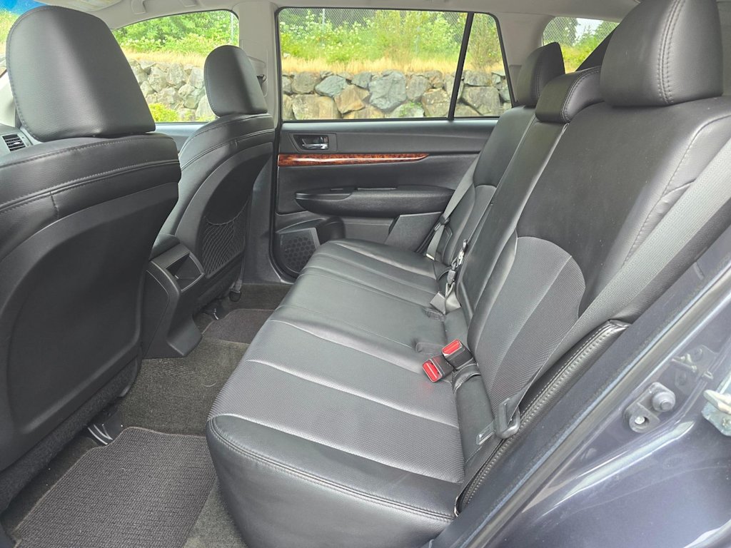 Thumbnail: 2012 Subaru Outback - 12