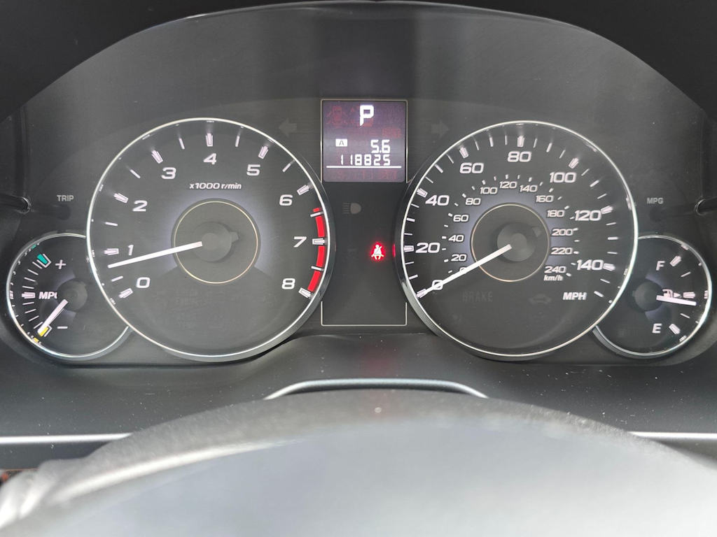 Thumbnail: 2011 Subaru Outback - 18