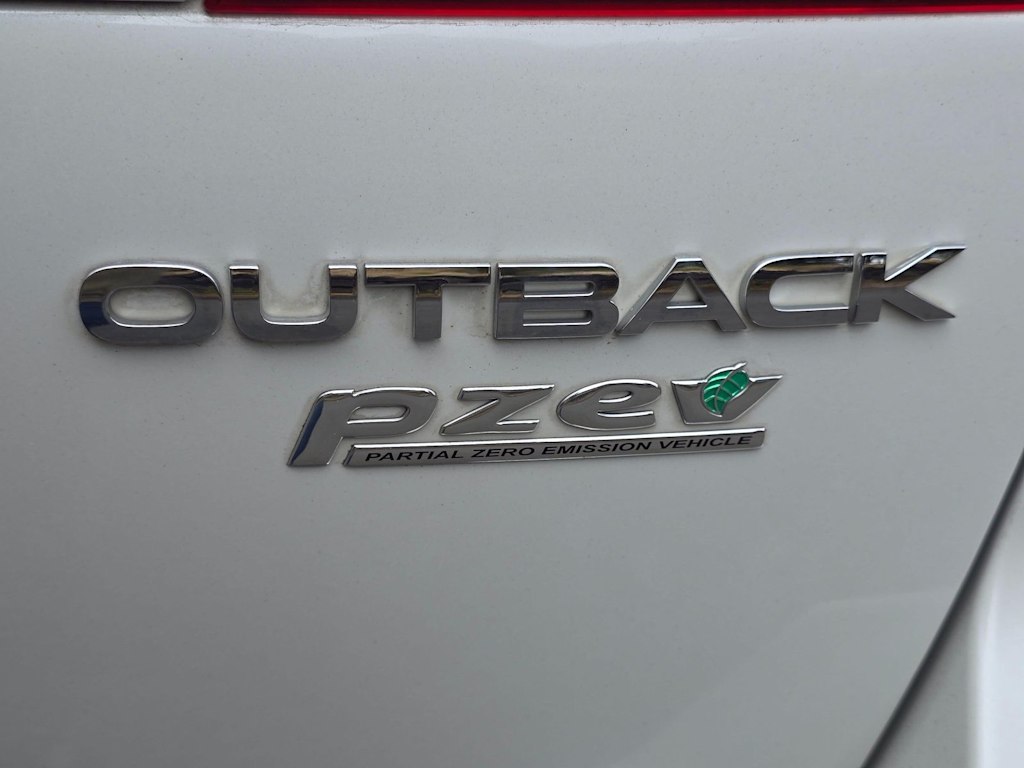 Thumbnail: 2011 Subaru Outback - 7