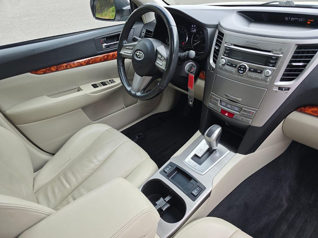 Thumbnail: 2011 Subaru Outback - 31
