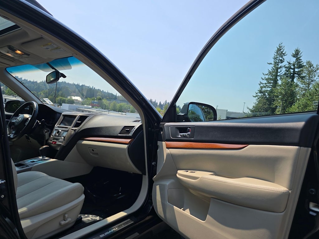 Thumbnail: 2013 Subaru Outback - 31