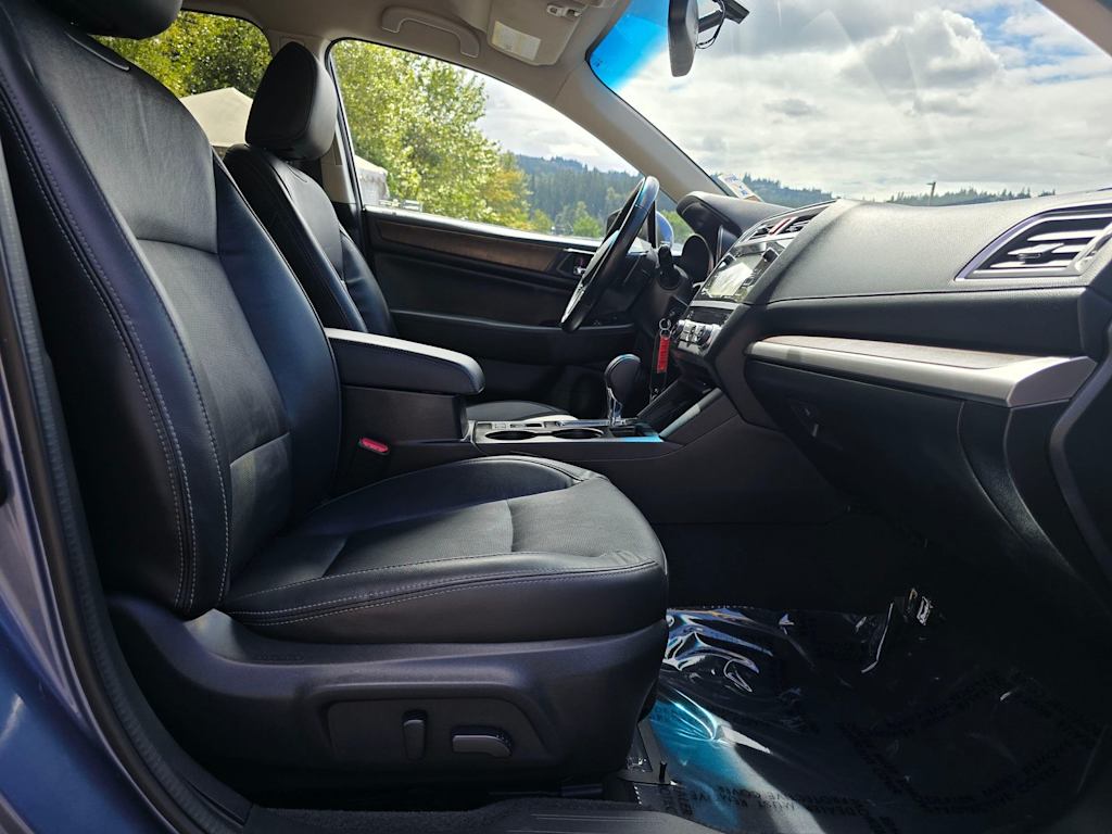 Thumbnail: 2016 Subaru Outback - 11