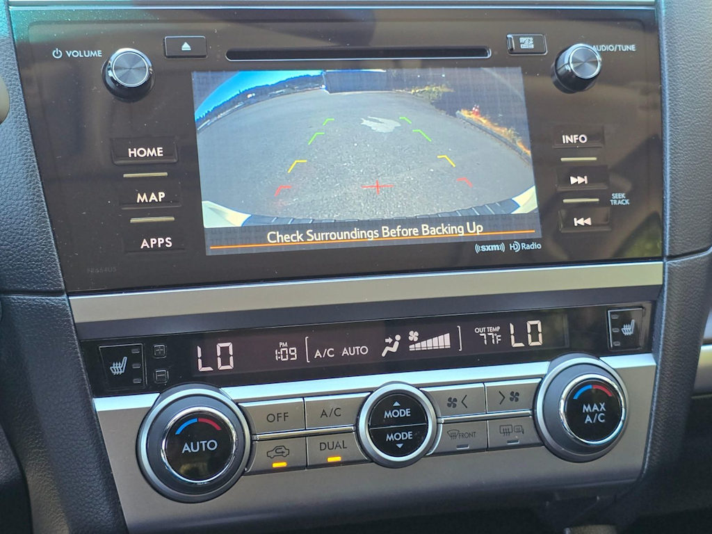 Thumbnail: 2015 Subaru Outback - 16