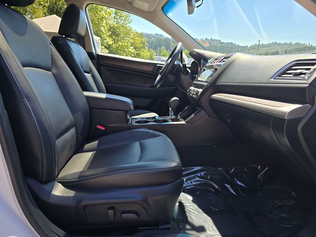 Thumbnail: 2015 Subaru Outback - 12