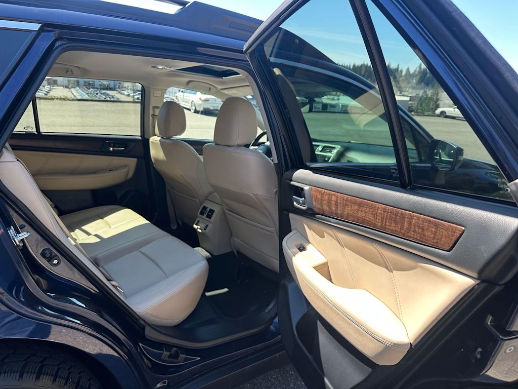 Thumbnail: 2018 Subaru Outback - 12