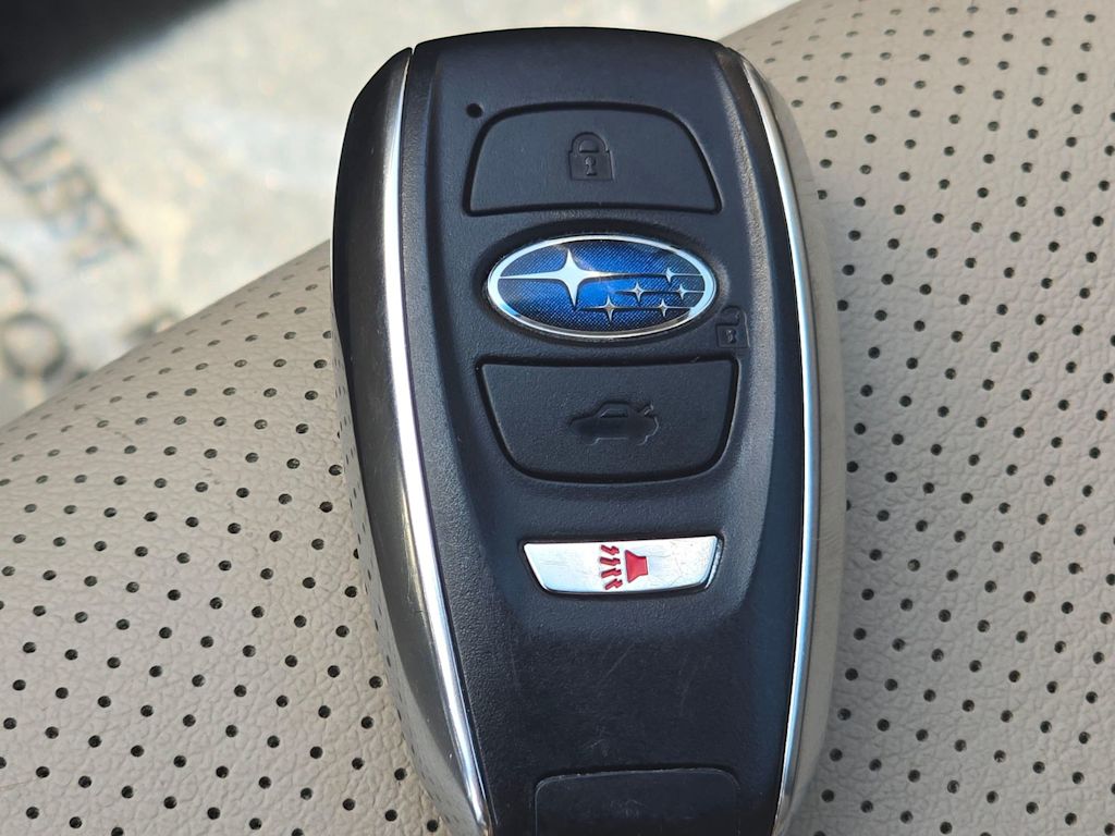 Thumbnail: 2017 Subaru Outback - 18