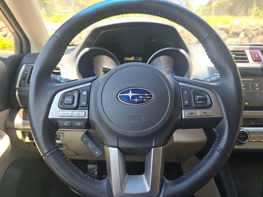Thumbnail: 2017 Subaru Outback - 10