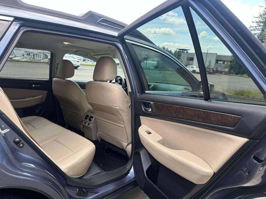 Thumbnail: 2016 Subaru Outback - 11