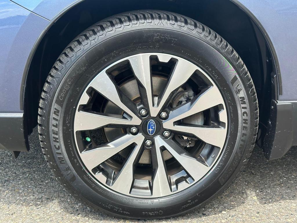 Thumbnail: 2016 Subaru Outback - 8
